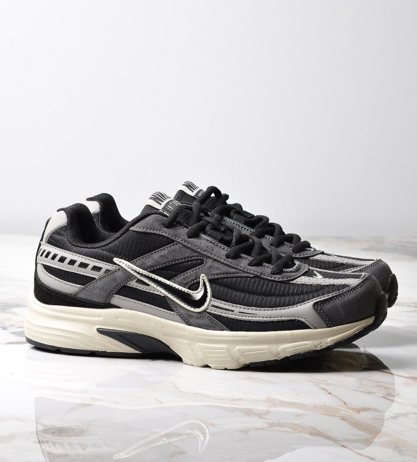 Nike Initiator Shadow Nike Initiator Shadow