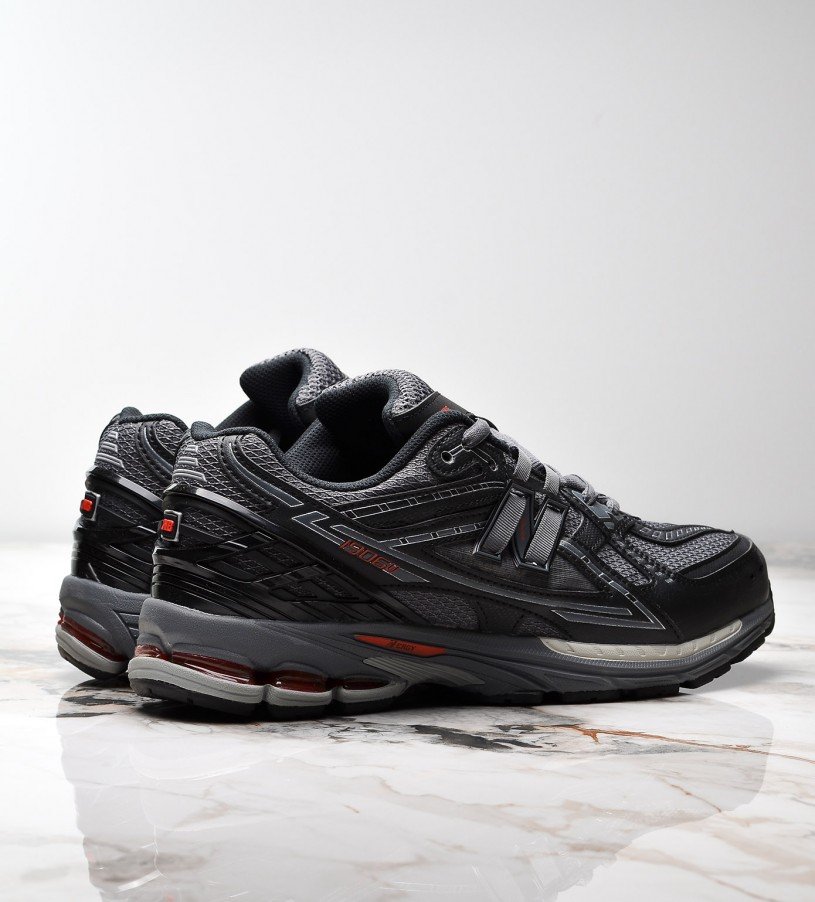 New Balance 1906U Carbon-Black Premium New Balance 1906U Carbon-Black Premium