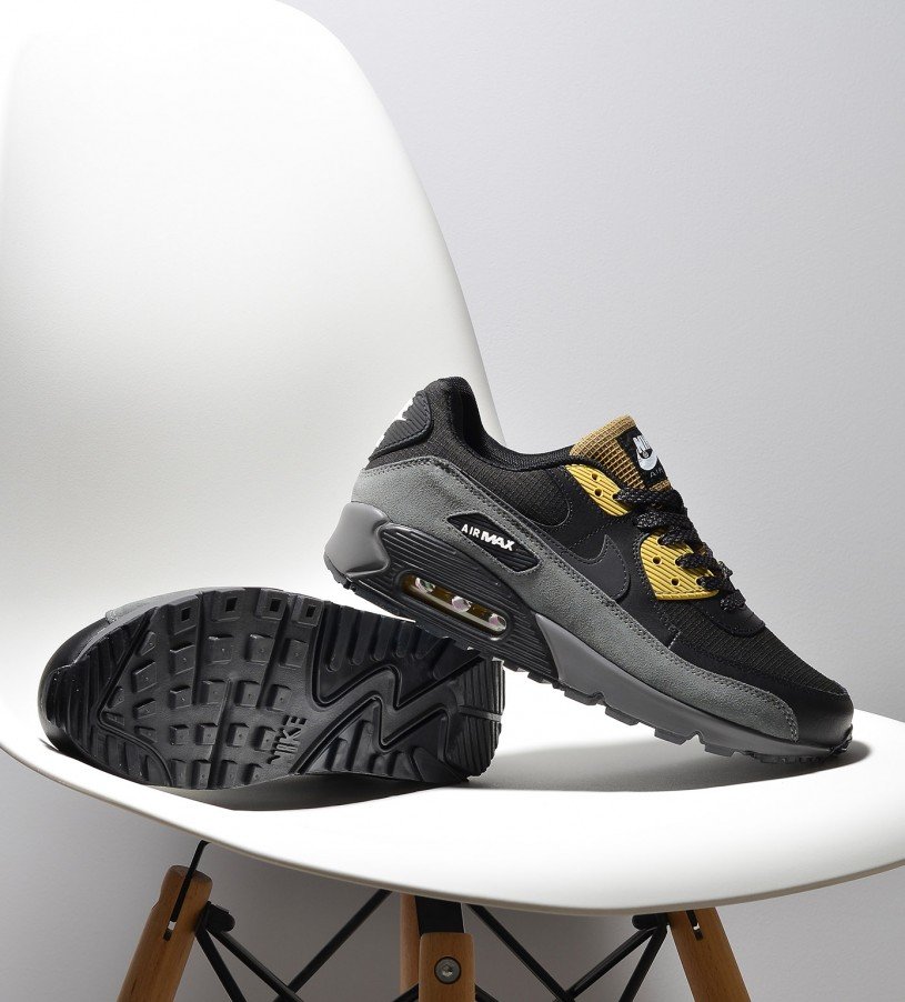 Nike Air Max 90 Black Bronzine Nike Air Max 90 Black Bronzine