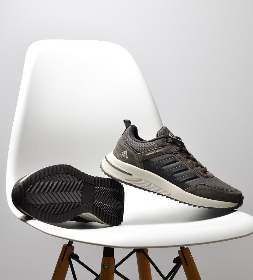 Adidas Feather Browny